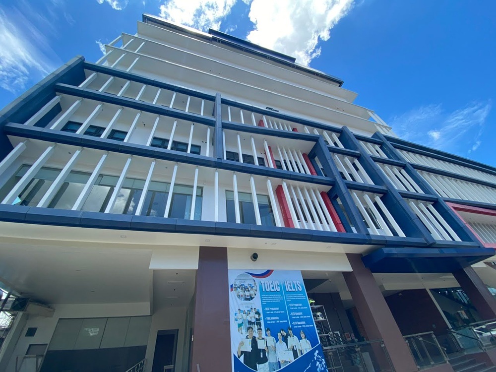 tòa nhà trường anh ngữ cella uni 