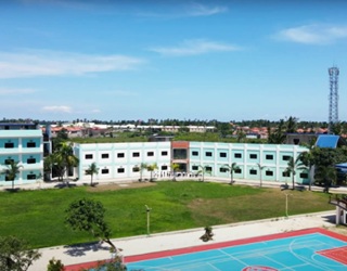 truong-anh-ngu-hla-1