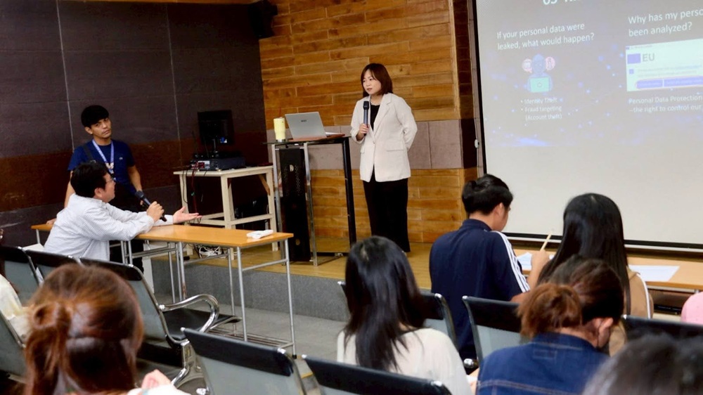 review-philinter-truong-anh-ngu-lau-doi-ky-luat-va-chat-luong-hang-dau-tai-philippines-15