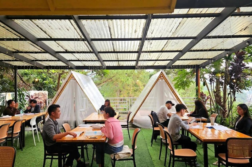 review-truong-beci-eop-luyen-noi-va-phat-am-chuyen-sau-trong-khong-gian-hoc-tap-chua-lanh-tai-baguio-5