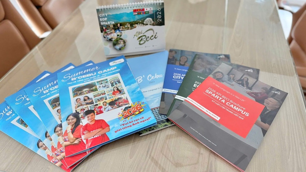 dai-dien-truong-anh-ngu-b-cebu-tham-van-phong-phil-english-hcm-vao-thang-12-2025-3