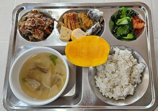trường anh ngữ monol sparta 10