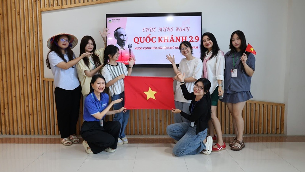 phong-van-quan-ly-truong-anh-ngu-philinter-1