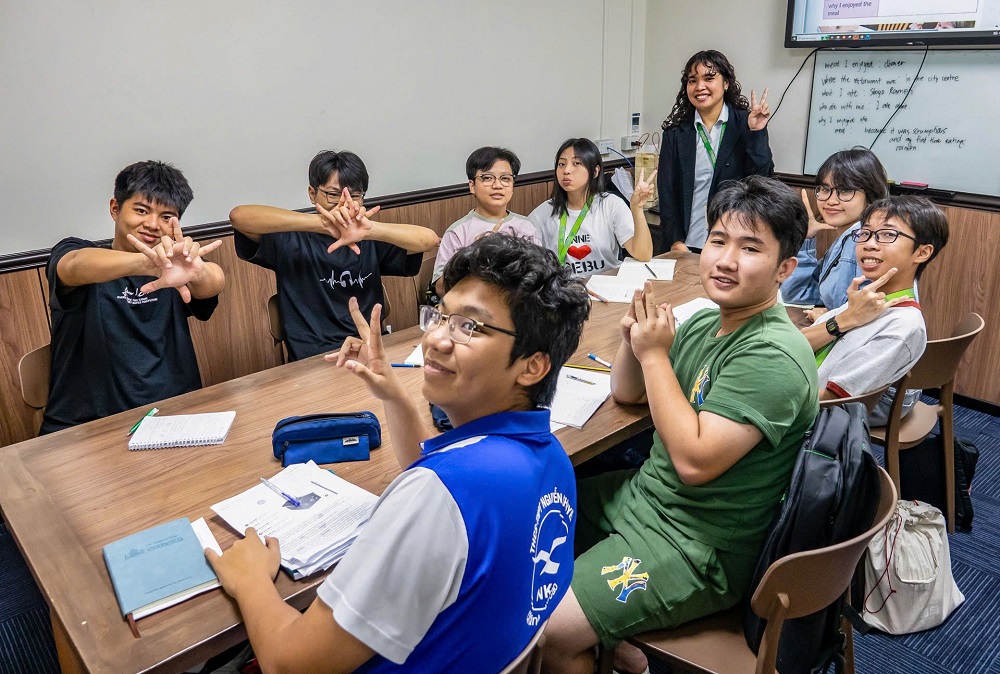 Phỏng vấn Quản lý Việt Nam tại trường Anh ngữ QQ English 7