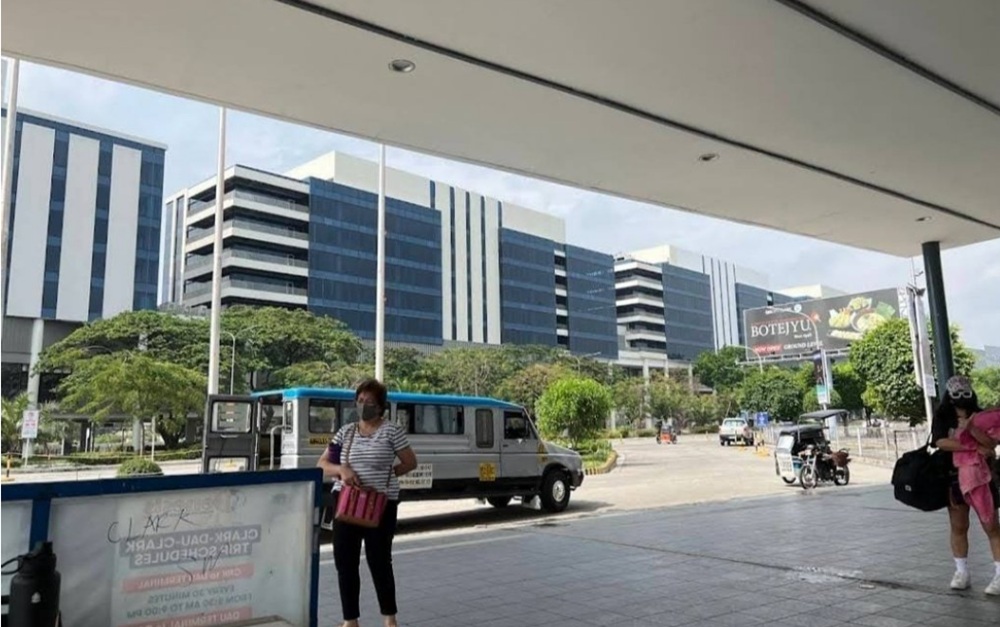 cach-di-chuyen-tu-clark-den-manila-nhanh-chong-va-thuan-tien-2