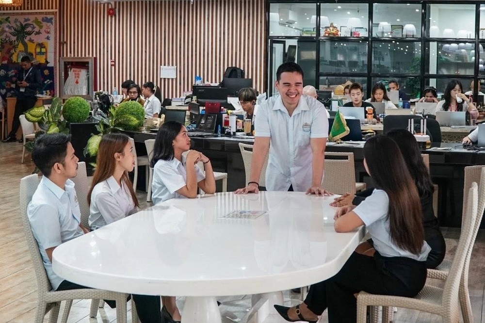 vừa học vừa làm tại philippines 1