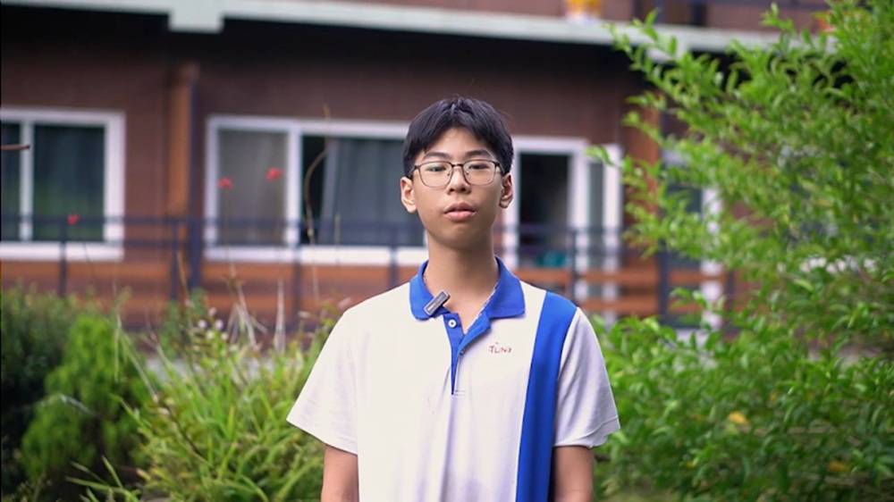 review-ve-trai-he-tieng-anh-tai-jic-premium-philippines-5